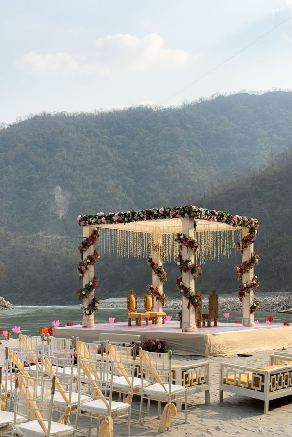 destination wedding
